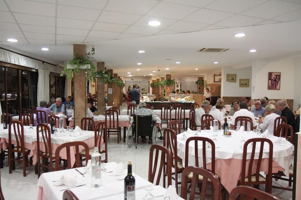 Hotel Univers Roses Esterno foto